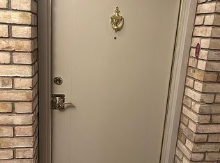 55 Highland Rd APT 604, Bethel Park, PA 15102