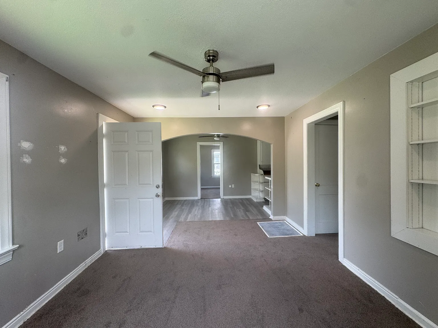 2 bed, 808 sqft, $1,000 — Photo 4