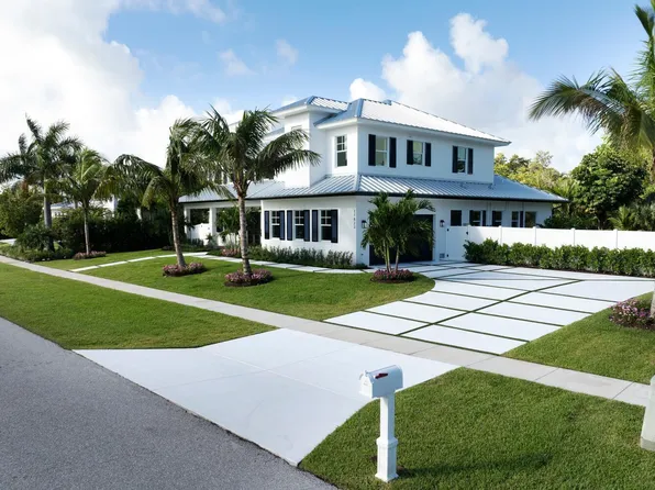 11823 Lake Shore Place, North Palm Beach, FL 33408