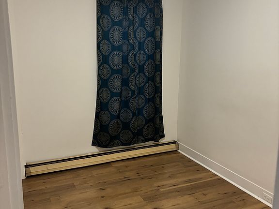 5th image of 129 4th St #1