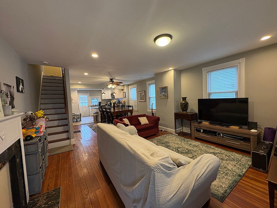 Fully renovated house with a bright and open floor plan