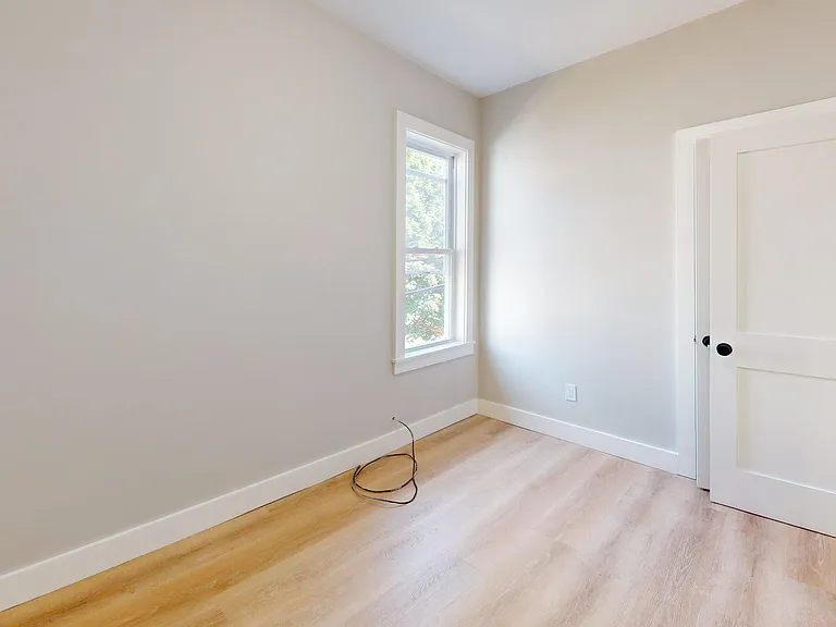 8 Curtis St #2 — Photo 20