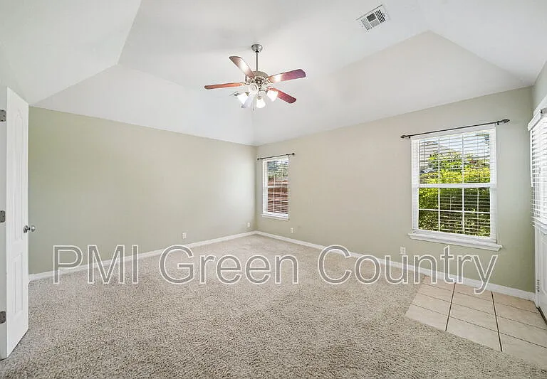 7305 E Indianola St — Photo 27
