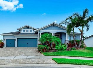 6951 Crestpoint Dr, Apollo Beach, FL 33572