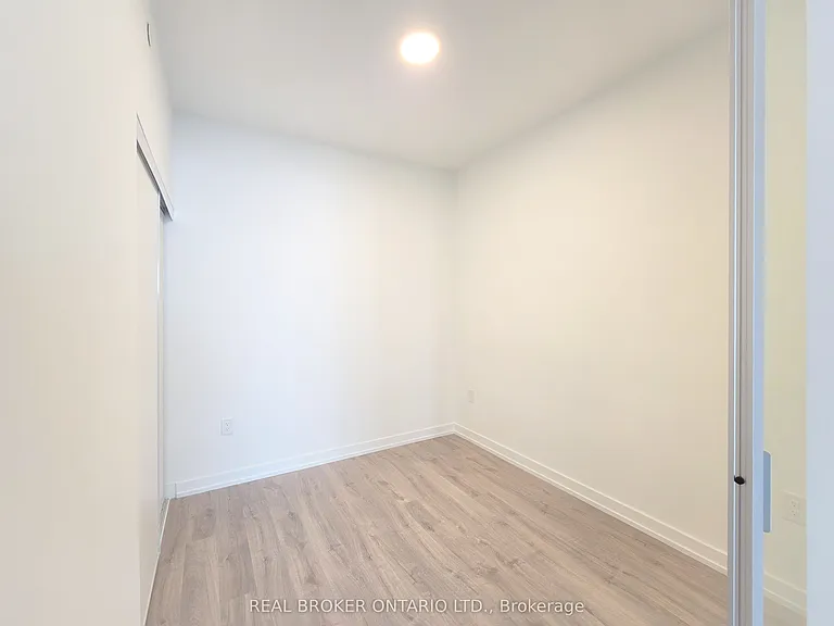 9763 Markham Rd — Photo 12