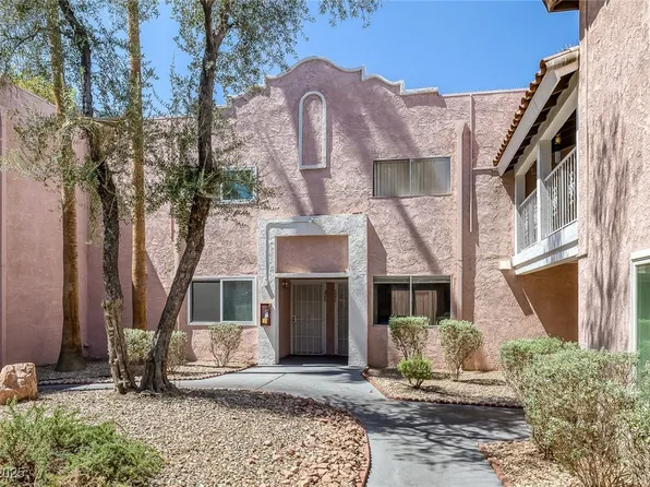 2226 E Desert Inn Rd, Las Vegas, NV 89169