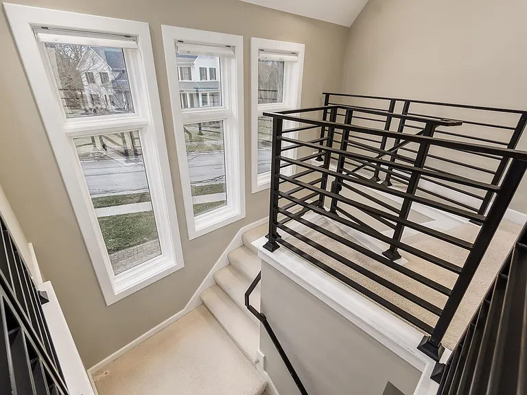 4602 Sandwich Ct — Photo 71