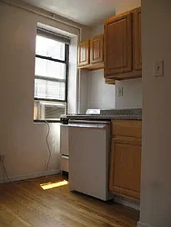 Rented by Tower Brokerage