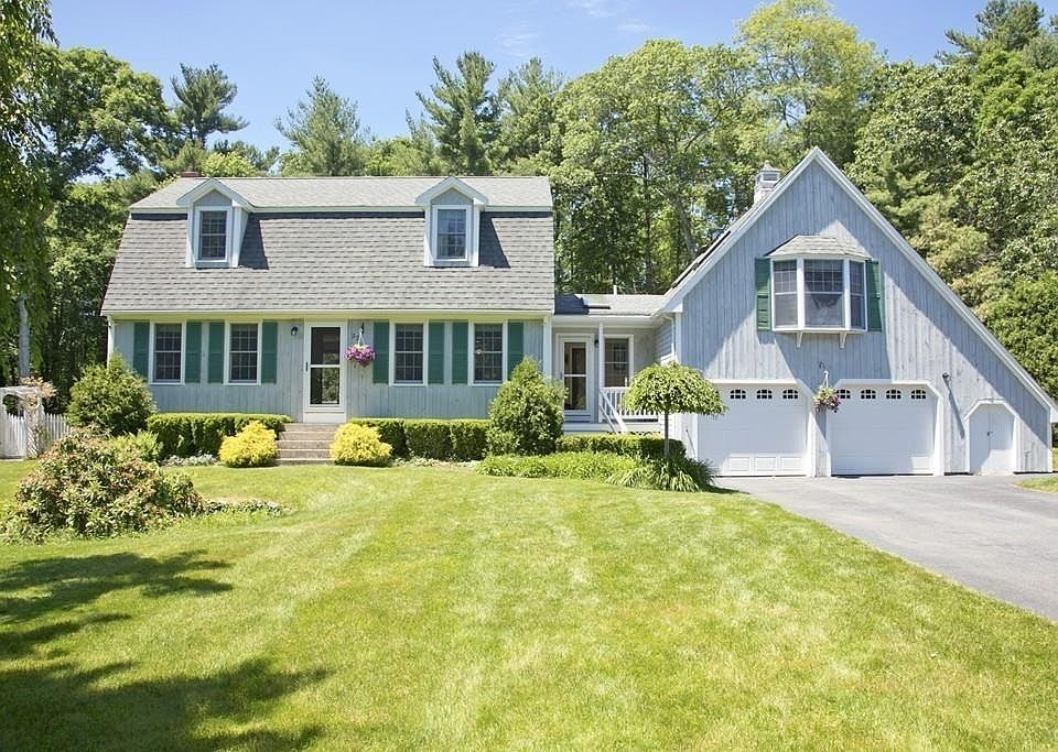 1st image of 23 Lionel Ln