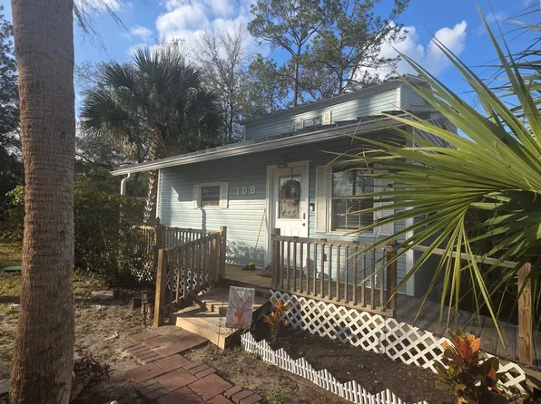 108 CREEKSIDE Road, Satsuma, FL 32189