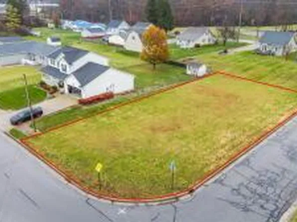 1215 Heritage Ln, Marion, OH 43302