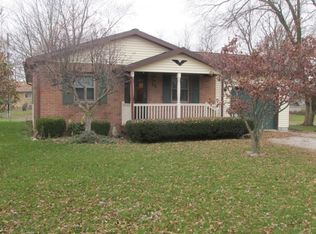 26 Clinton St, Bloomville, OH 44818