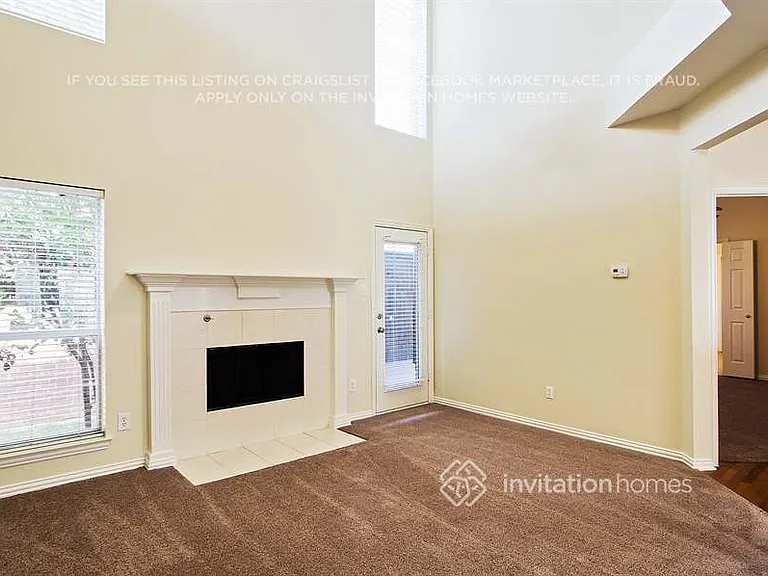 1312 W Branch Hollow Dr — Photo 3