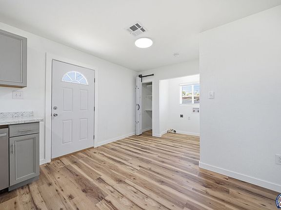 4th image of 1516 E B St