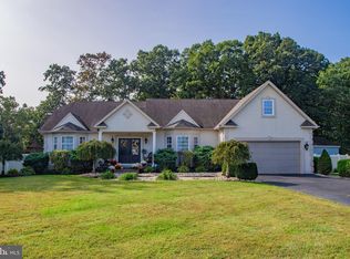 805 Radix Rd, Williamstown, NJ 08094