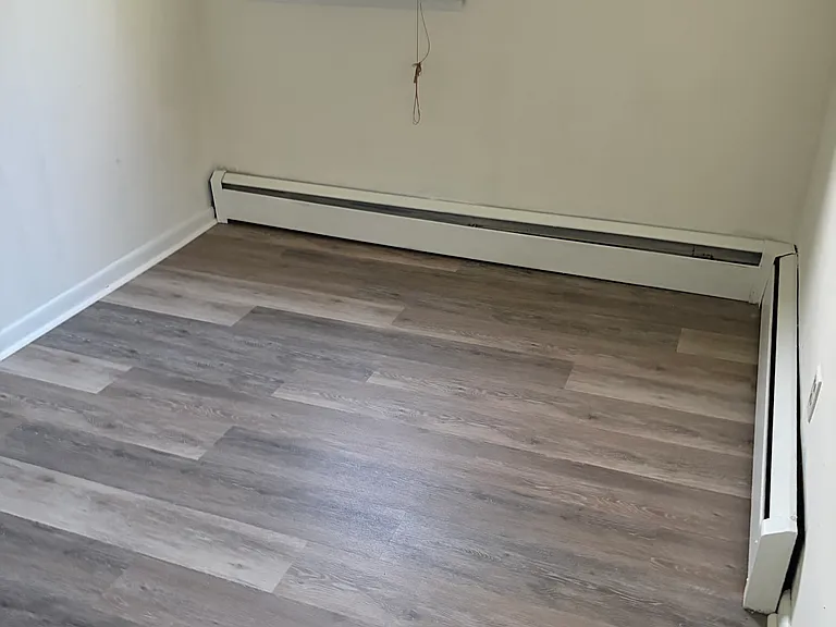2516 N Dupont Pkwy — Photo 15