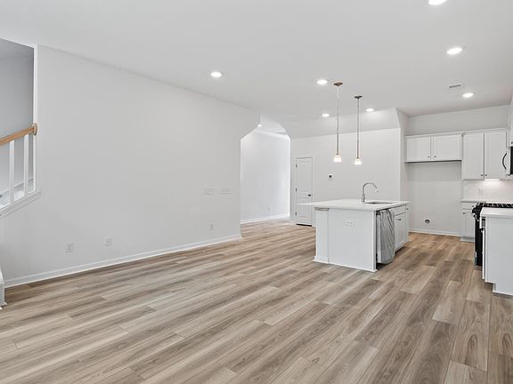 3rd image of 4068 Ohear Ave #4