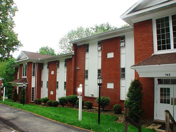 4th image of 755 Cabin Hill Dr APT 6