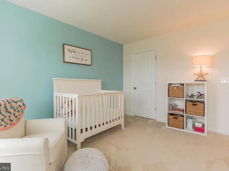 42275 Lancaster Woods Sq — Photo 19