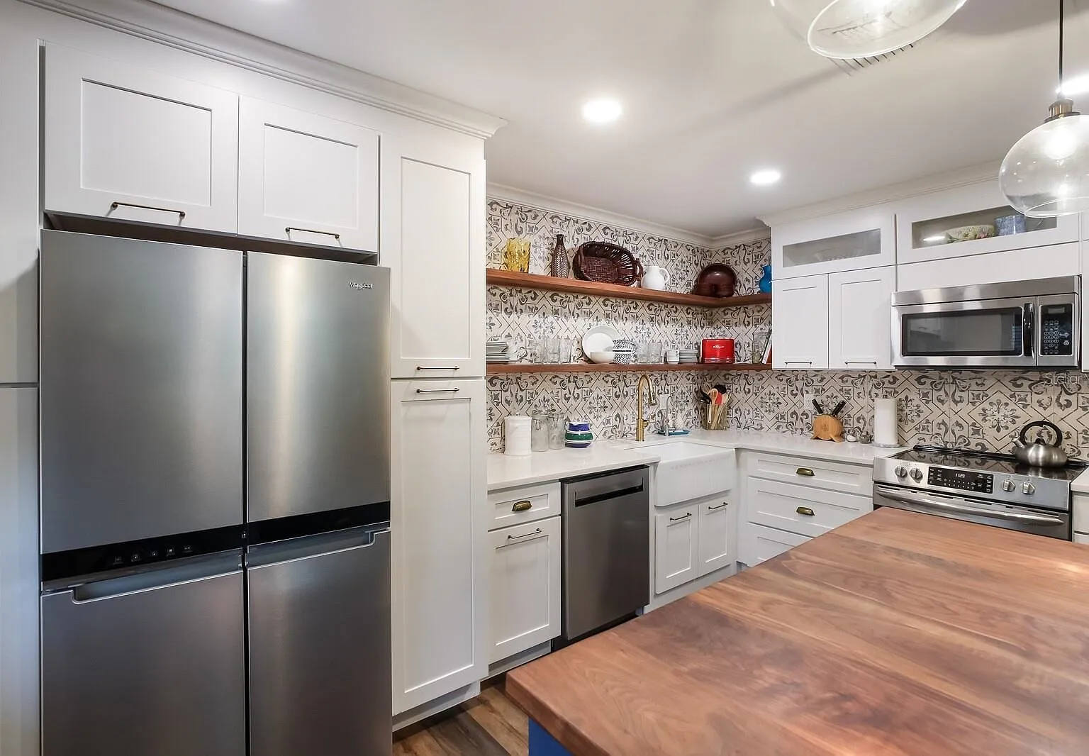 2 bed, 1280 sqft, $3,000 — Photo 3
