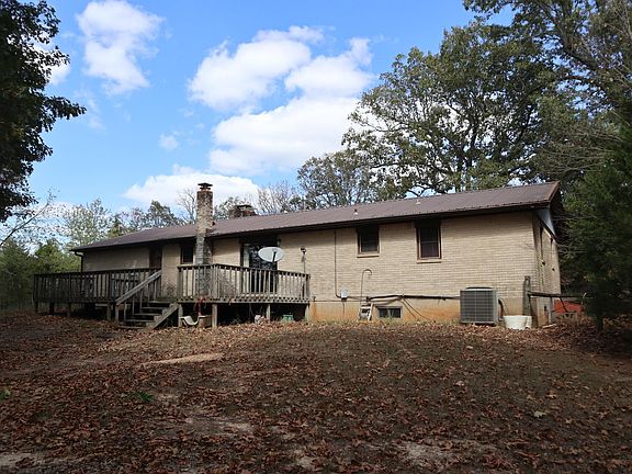 4th image of 483 Ridge Rd