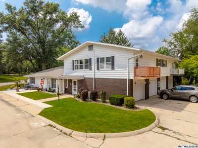 1008 Ellis Dr APT 6, Charles City, IA, 50616