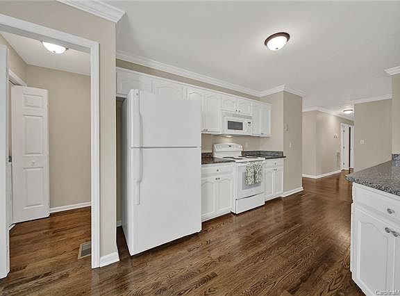4th image of 8033 McCarron Way