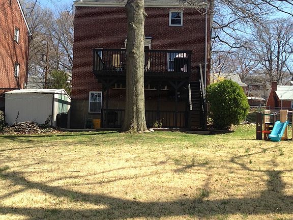 Back of house and deck