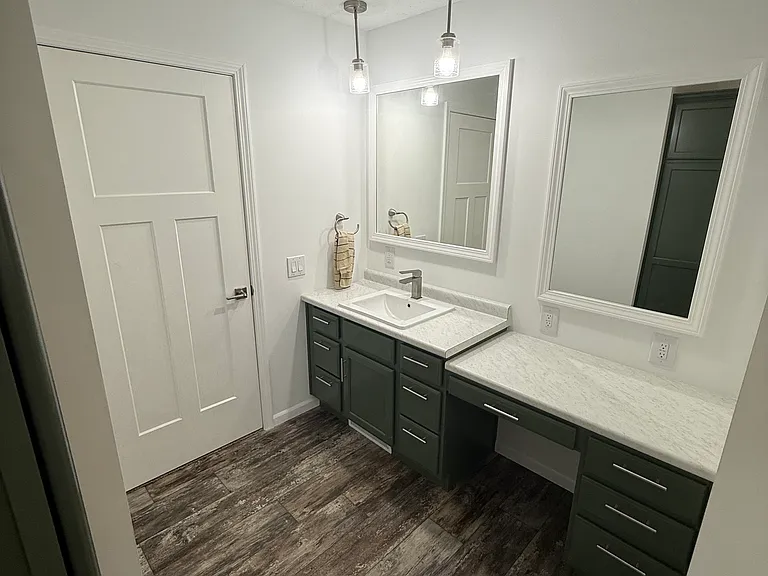 2999 Cherry St — Photo 44