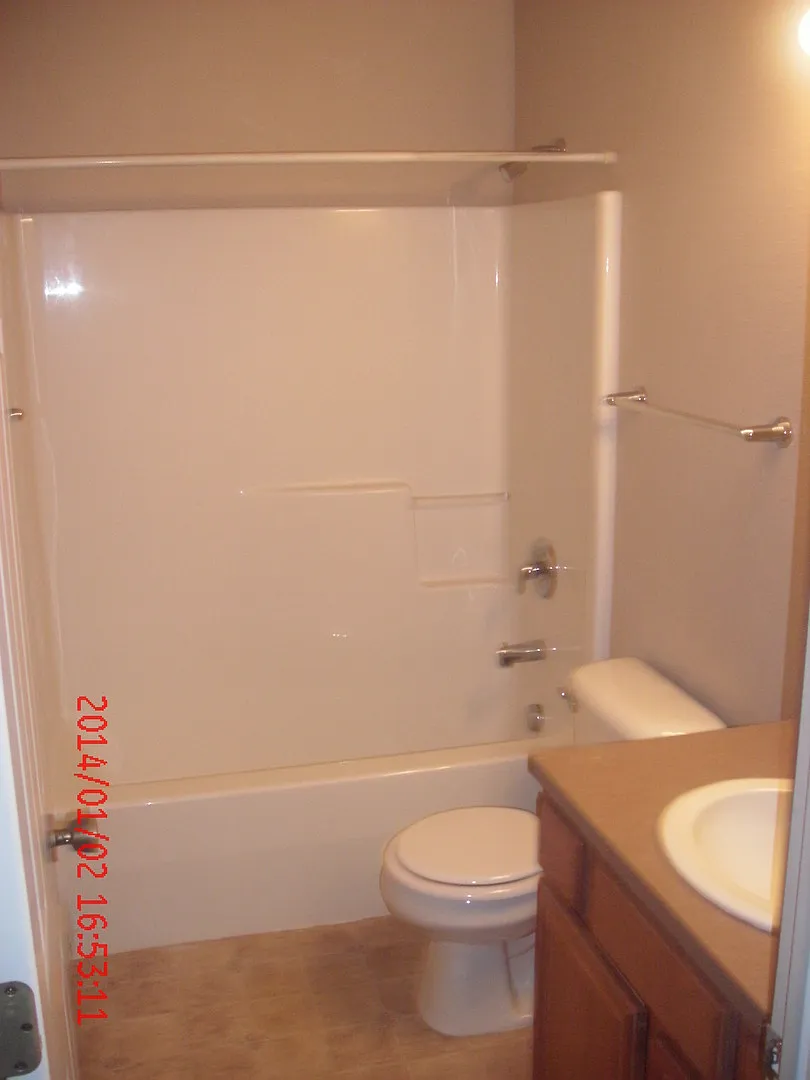1620 Stiel Complex (MK) — Photo 4