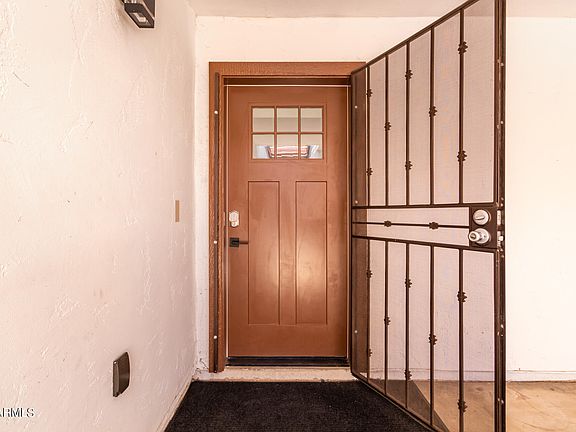 5th image of 3201 N 38TH Street #27