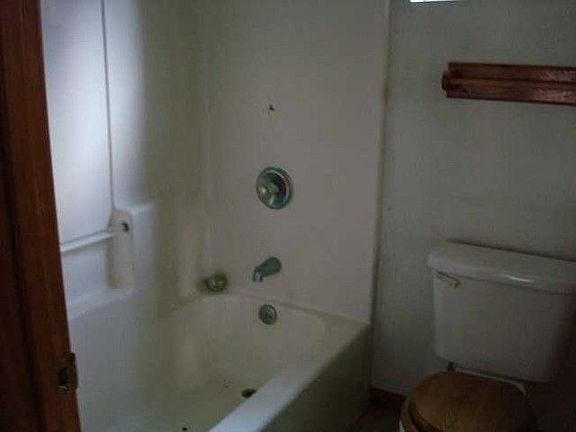 5th image of 4319 Hotlum Dr