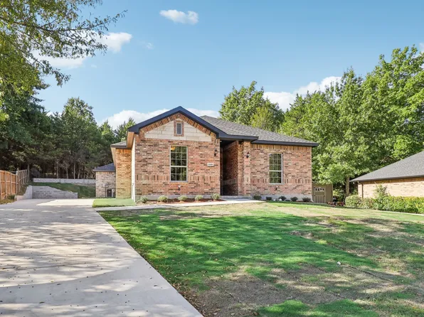 1608 Enchanted Ln, Lancaster, TX 75146