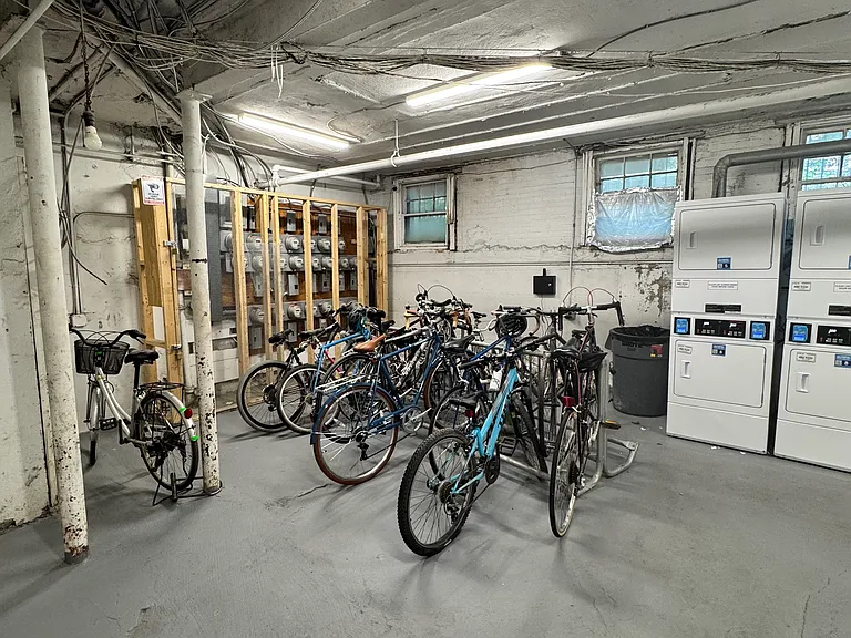 24 Sidlaw Rd #8 — Photo 20
