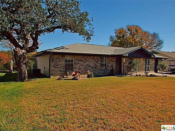 3rd image of 213 Landon Dr