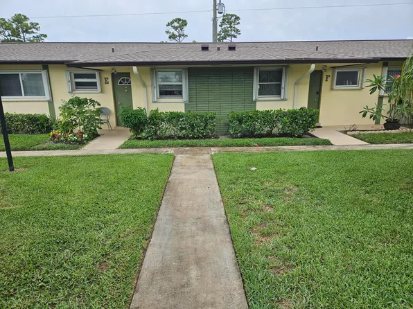 2941 Crrosley Drive W #E, West Palm Beach, FL 33415