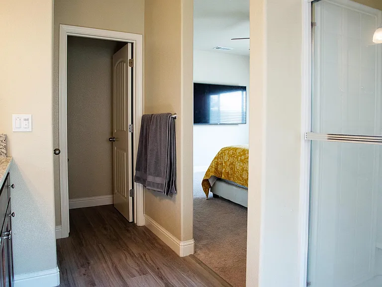 6647 E Truman Ave — Photo 12