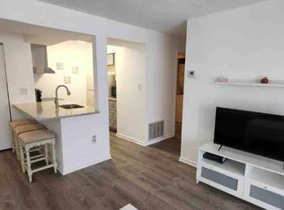 1649 Carriage House Ter APT I, Silver Spring, MD 20904