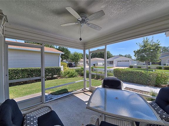 4th image of 436 Canterbury Ct