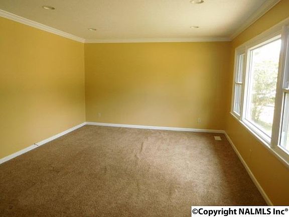 2nd image of 2101 Manassas Dr SW