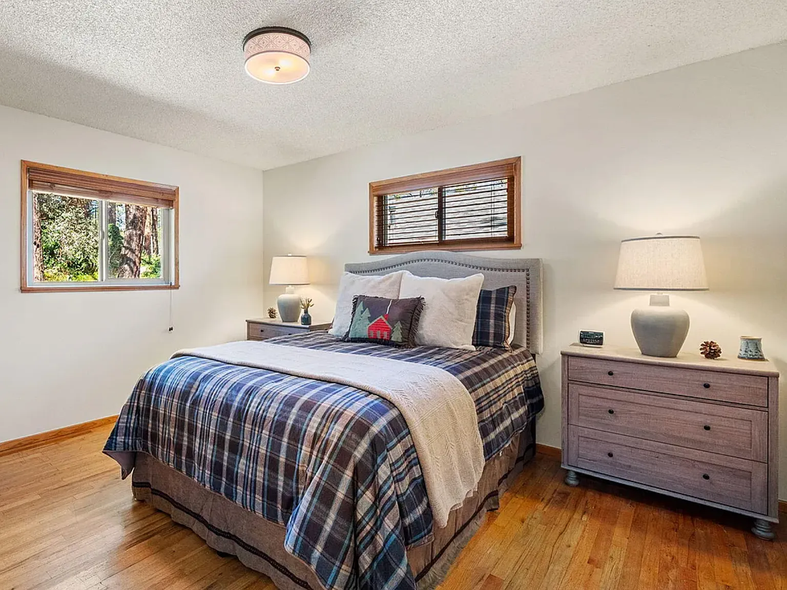 2 bed, 736 sqft, $1,995 — Photo 4