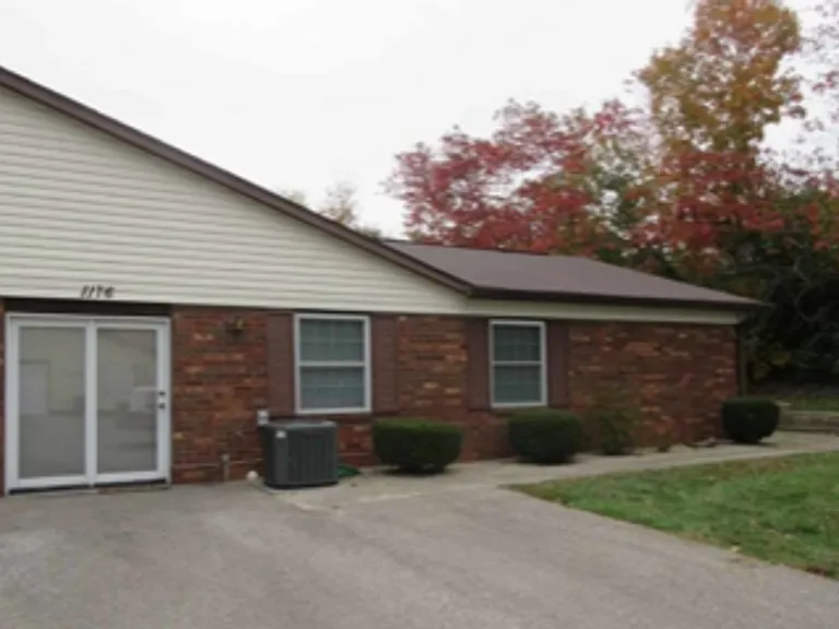 1176 E Commons Dr — Photo 8