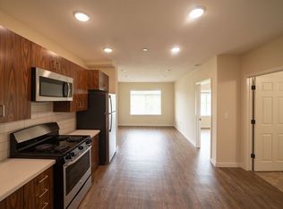 Stranda Apartments, Berkeley, CA 94704