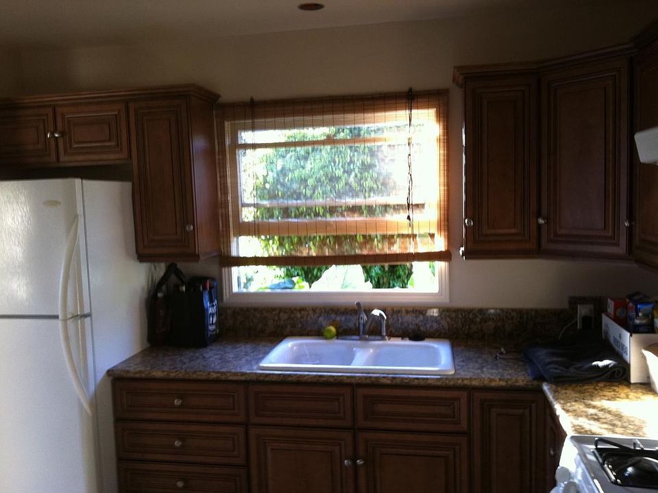 1st image of 1116 Waldron Ave #A