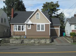 3565 NE Broadway St, Portland, OR 97232