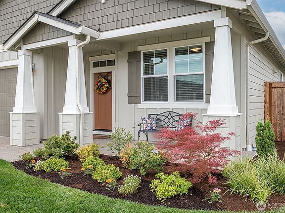 4th image of 1935 Schneiter Drive