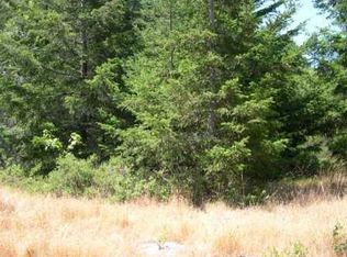 2031 Telegraph Creek Rd, Whitethorn, CA 95589