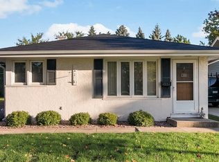 4934 W 106th Pl, Oak Lawn, IL 60453
