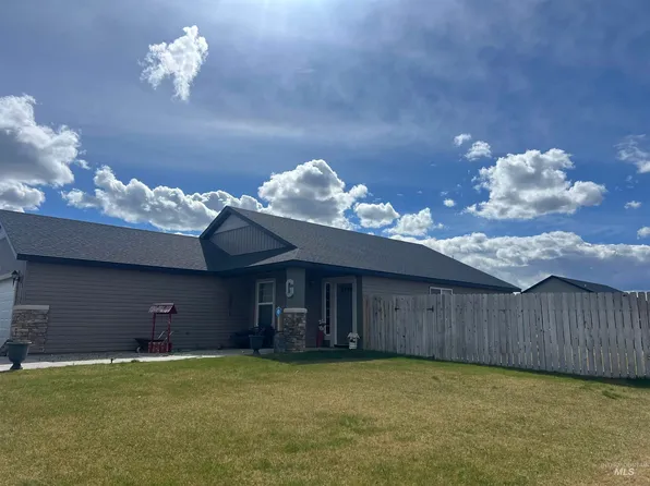 1019 13th St, Rupert, ID 83350