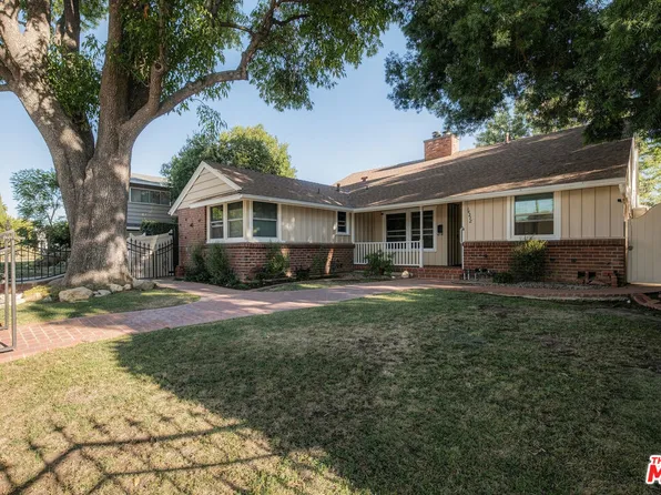 14212 Leadwell St, Van Nuys, CA 91405